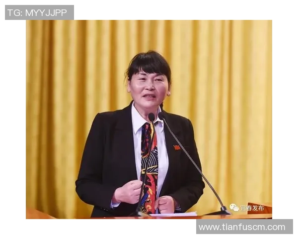 黄娜专访:从初学者到攀岩高手的心路历程与成长故事